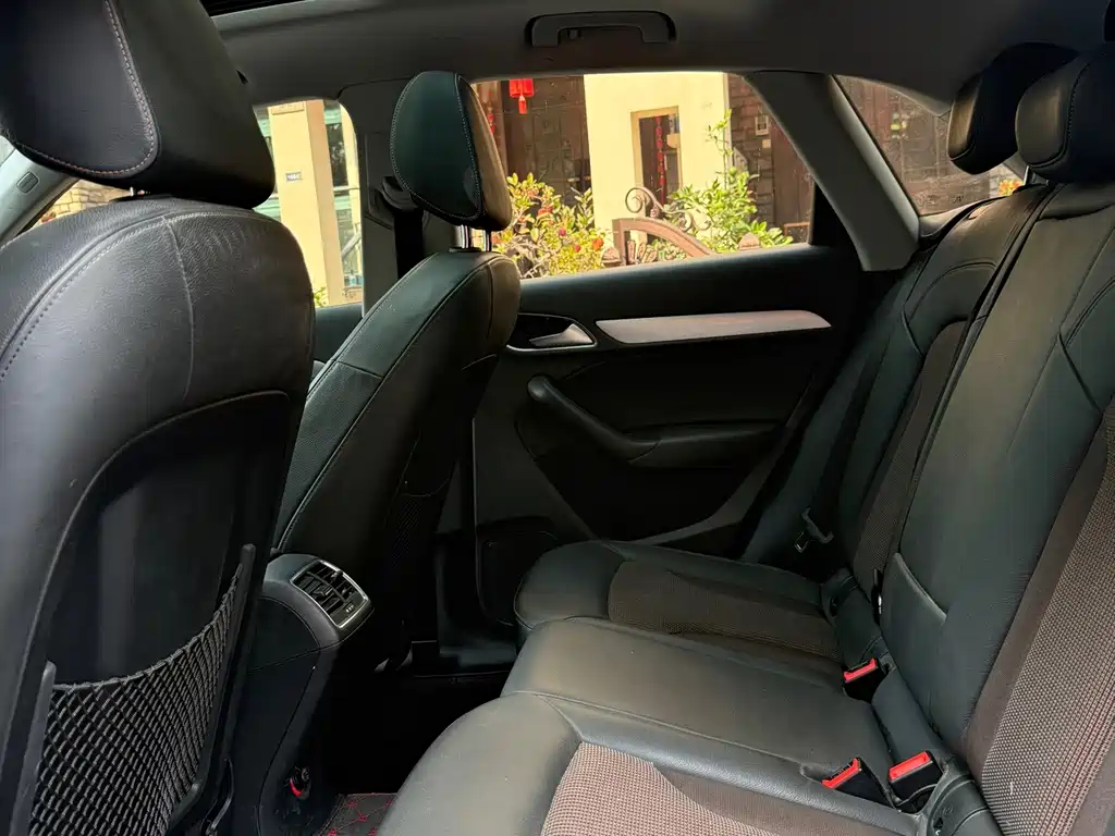 Audi Q3 — миниатюра 6