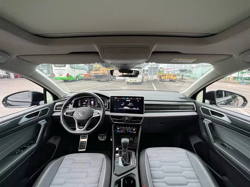 Volkswagen Tiguan X — миниатюра 4