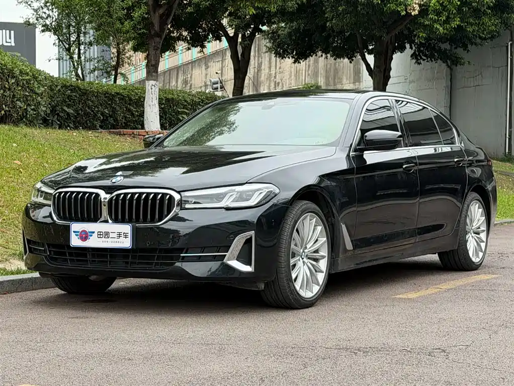BMW 5 Series 2023
