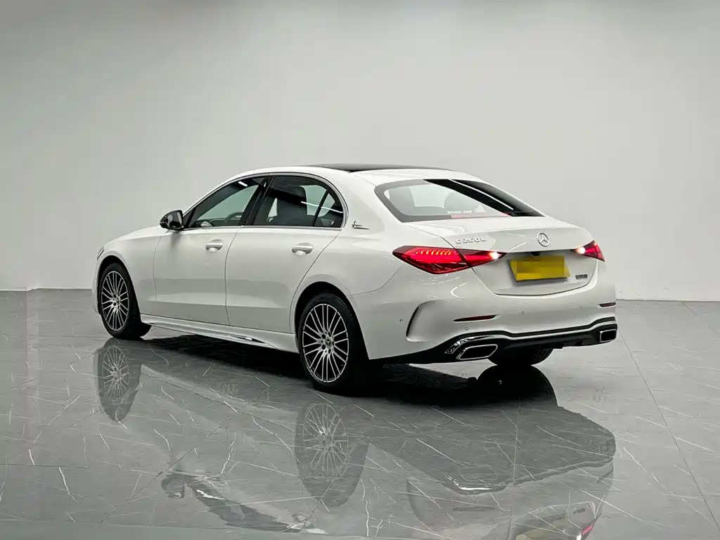 Mercedes-Benz C-Class — миниатюра 4