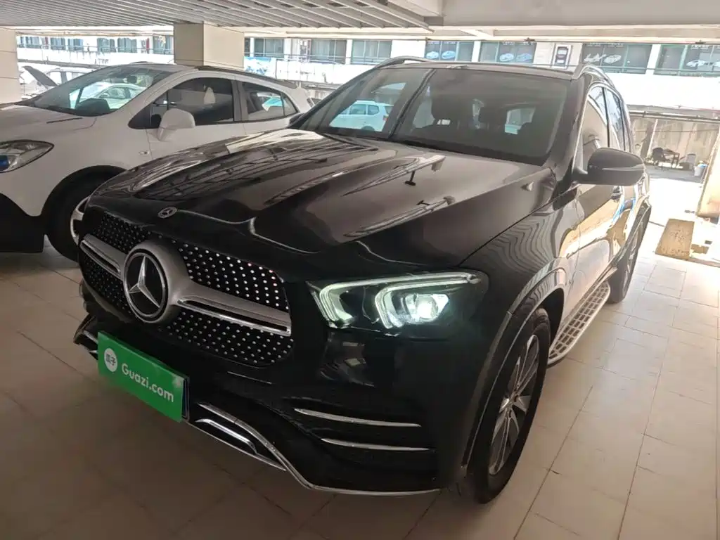 Mercedes-Benz GLE (Import) — миниатюра 2