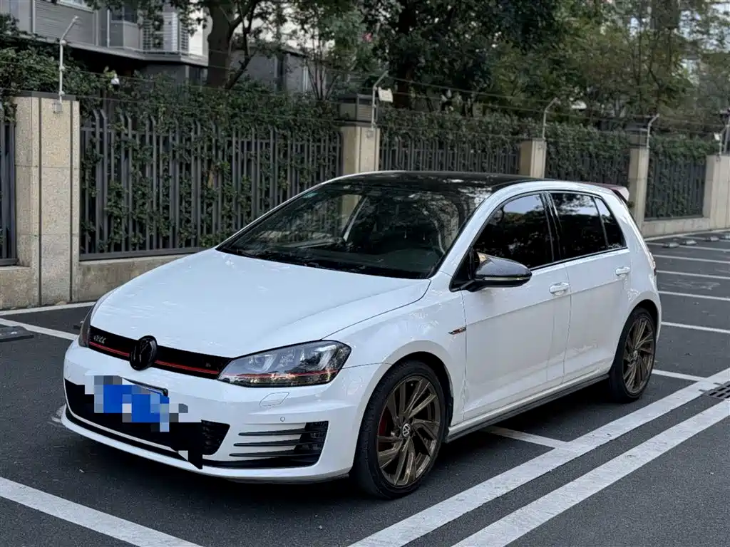 Volkswagen Golf 2016