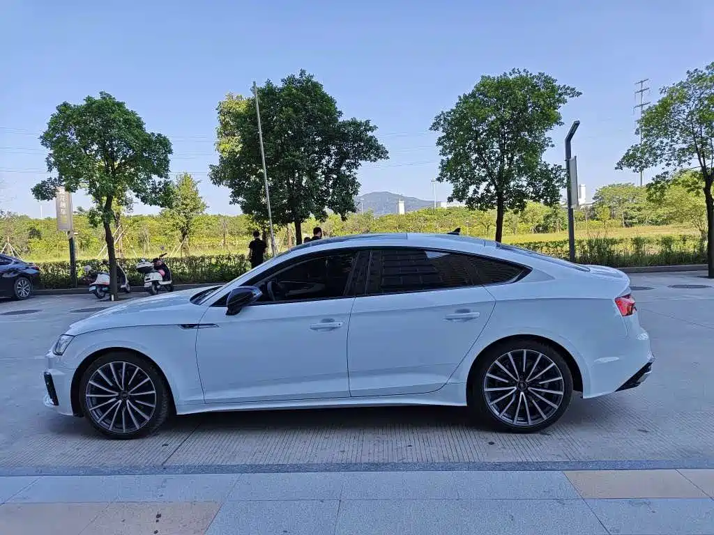 Audi A5 (Import) — миниатюра 3