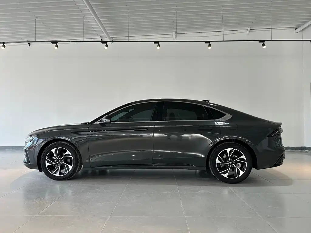 Lincoln Z — миниатюра 4