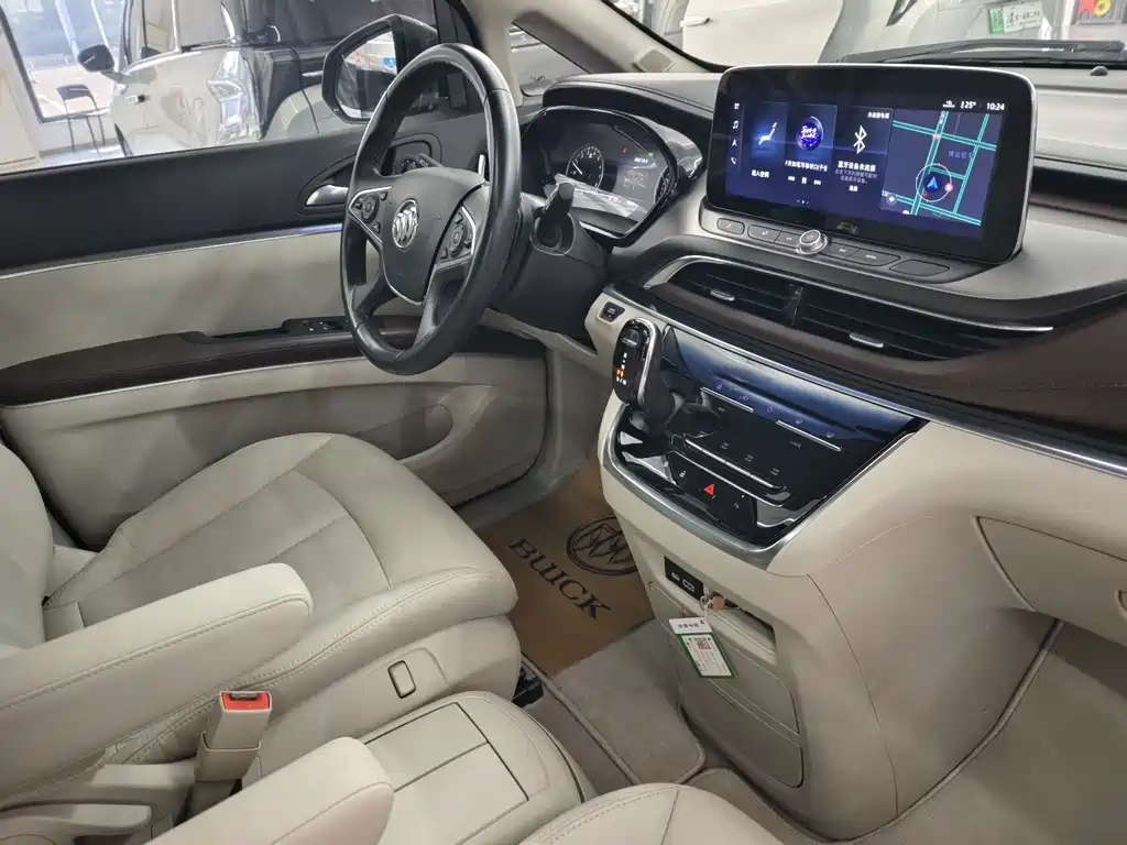 Buick GL8 — миниатюра 15