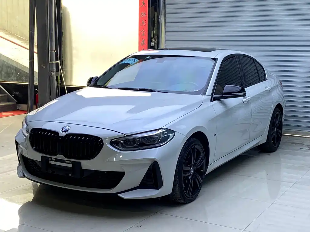 BMW 1 Series 2022