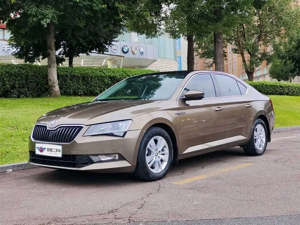 Skoda Superb 2017