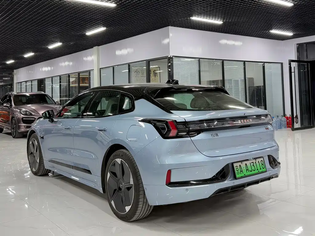 ZEEKR EXTREME KRYPTON 001