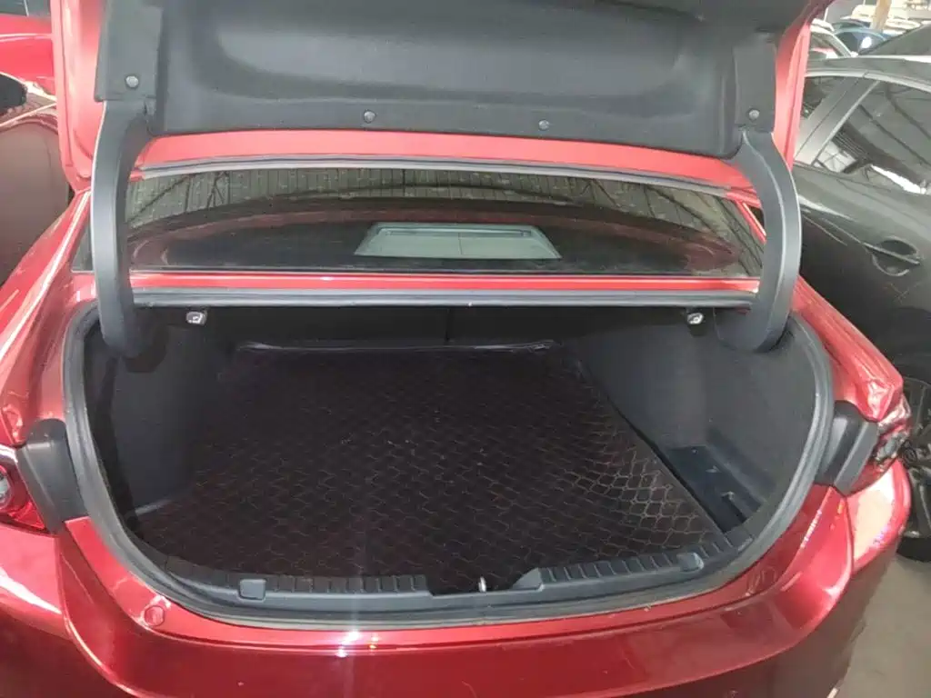 Mazda 3 Axela — миниатюра 19