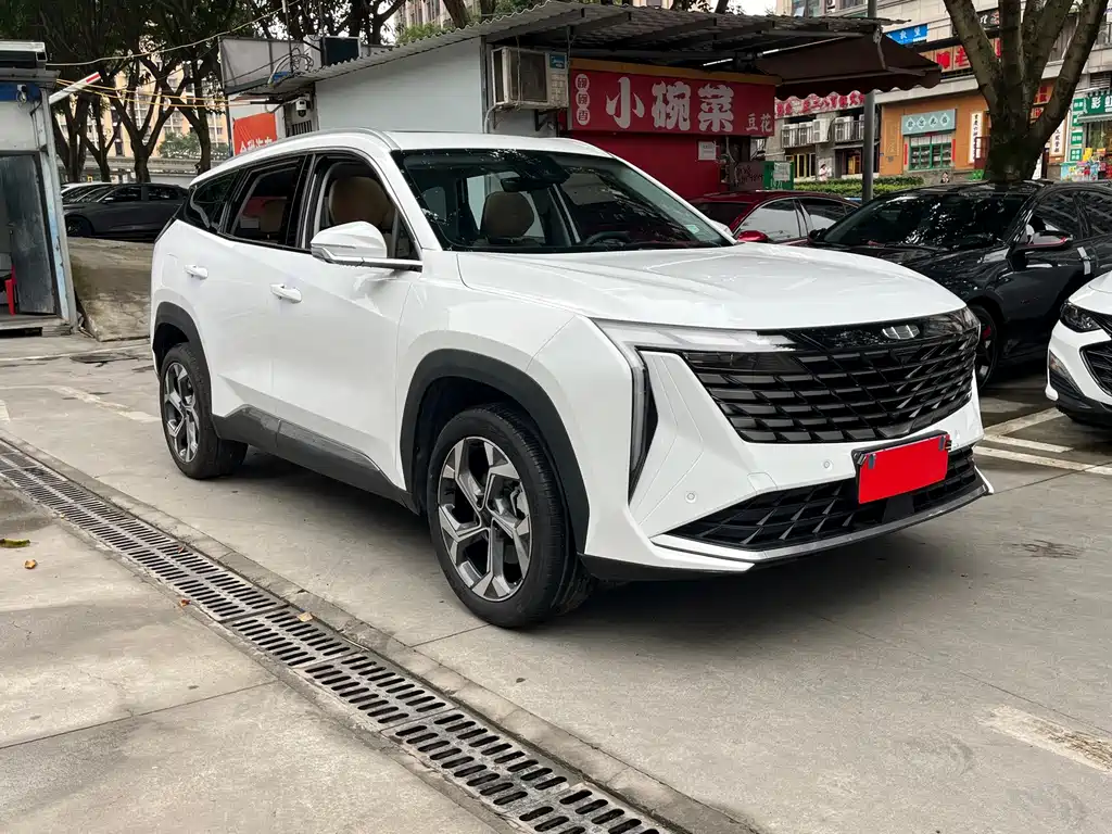 Geely Boyue L — миниатюра 3