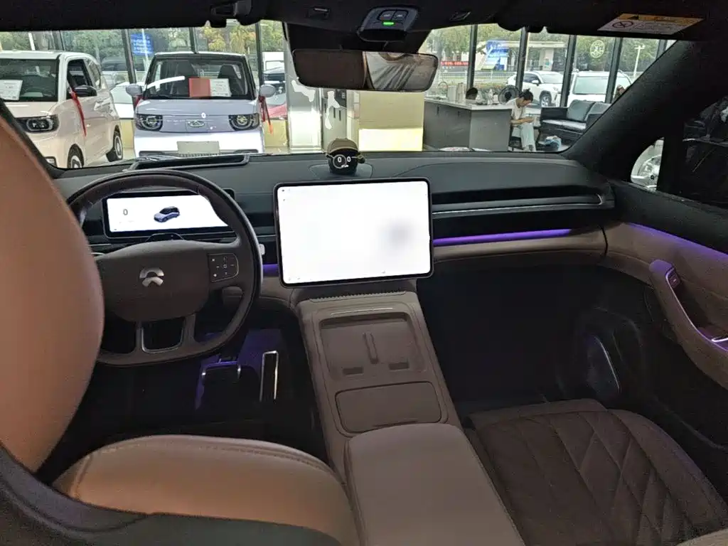 NIO ES6 — миниатюра 10