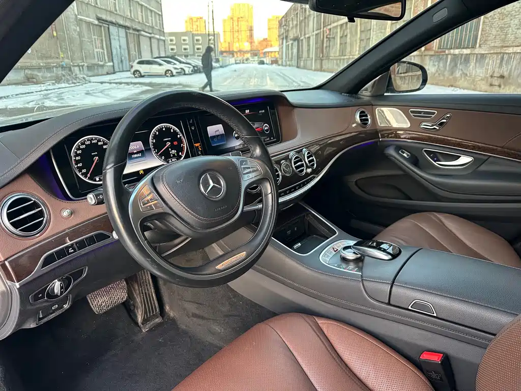 MERCEDES-BENZ S CLASS