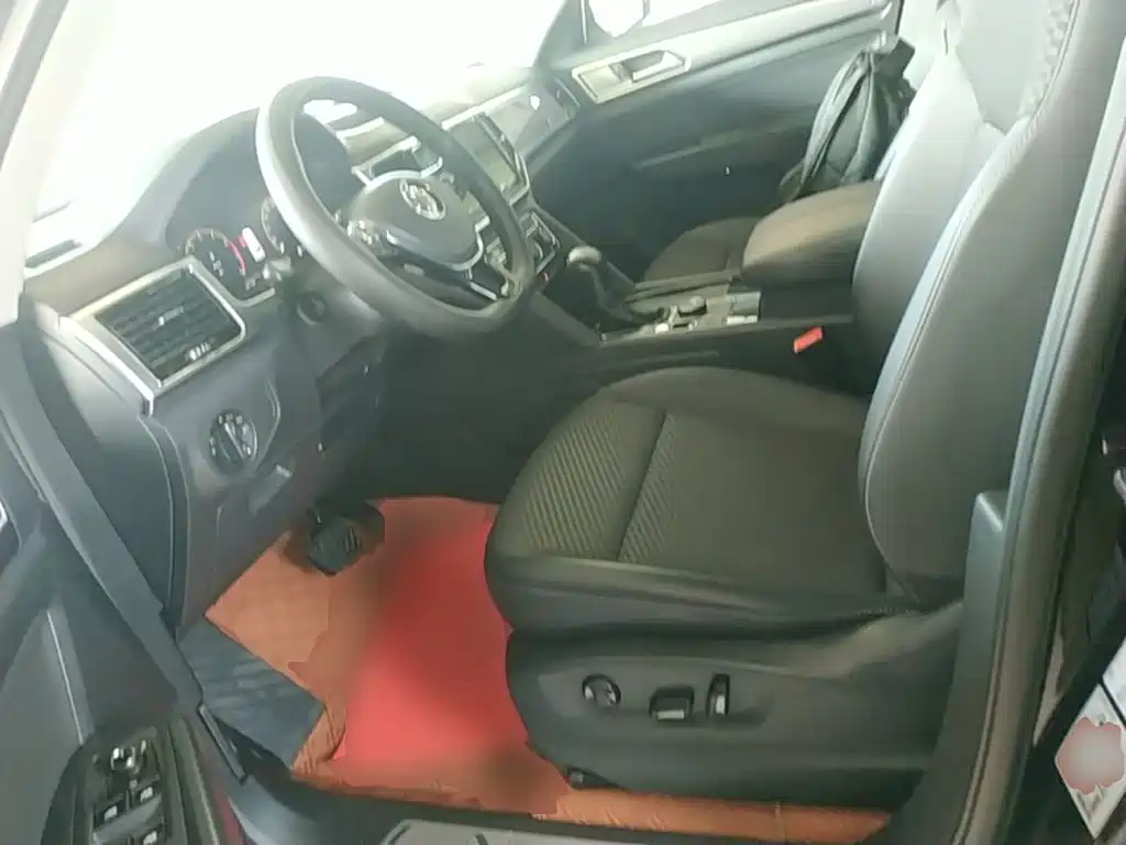 Volkswagen Teramont — миниатюра 15
