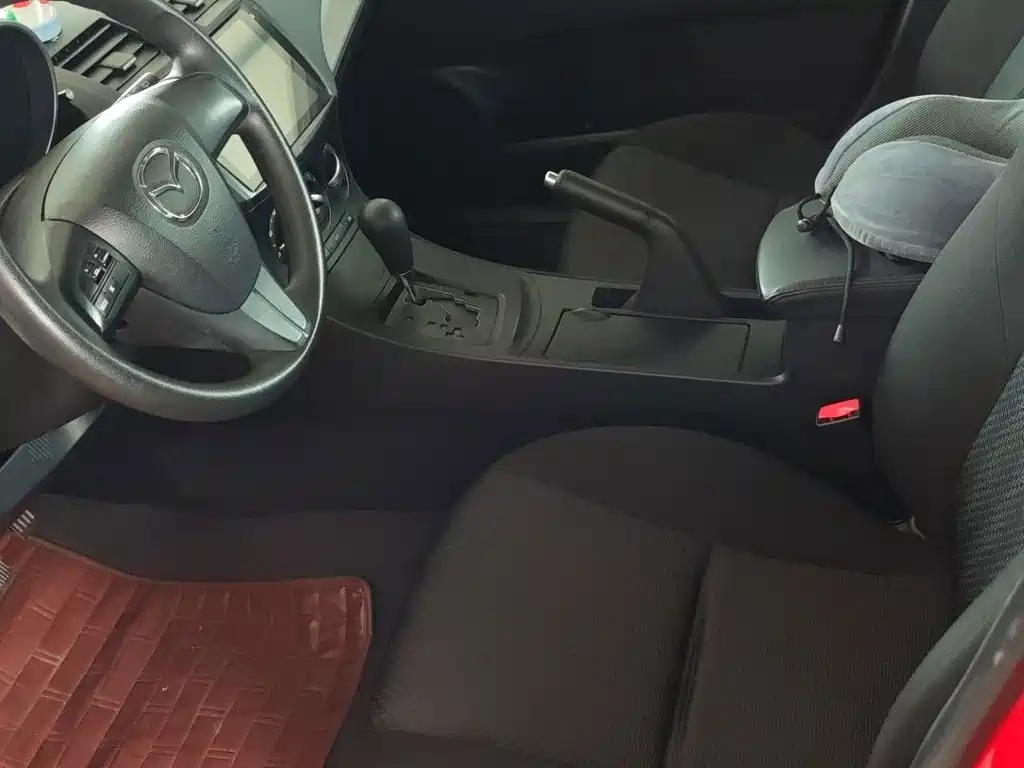 Mazda 3 Xingcheng — миниатюра 9