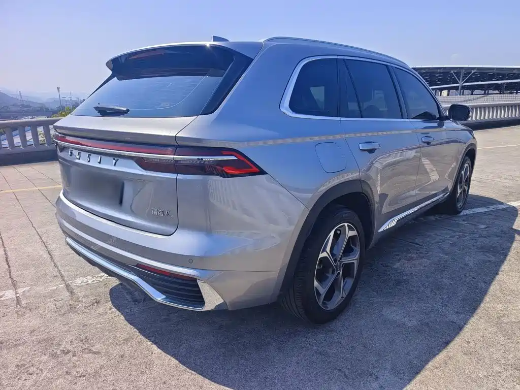 Geely Xingyue L — миниатюра 8