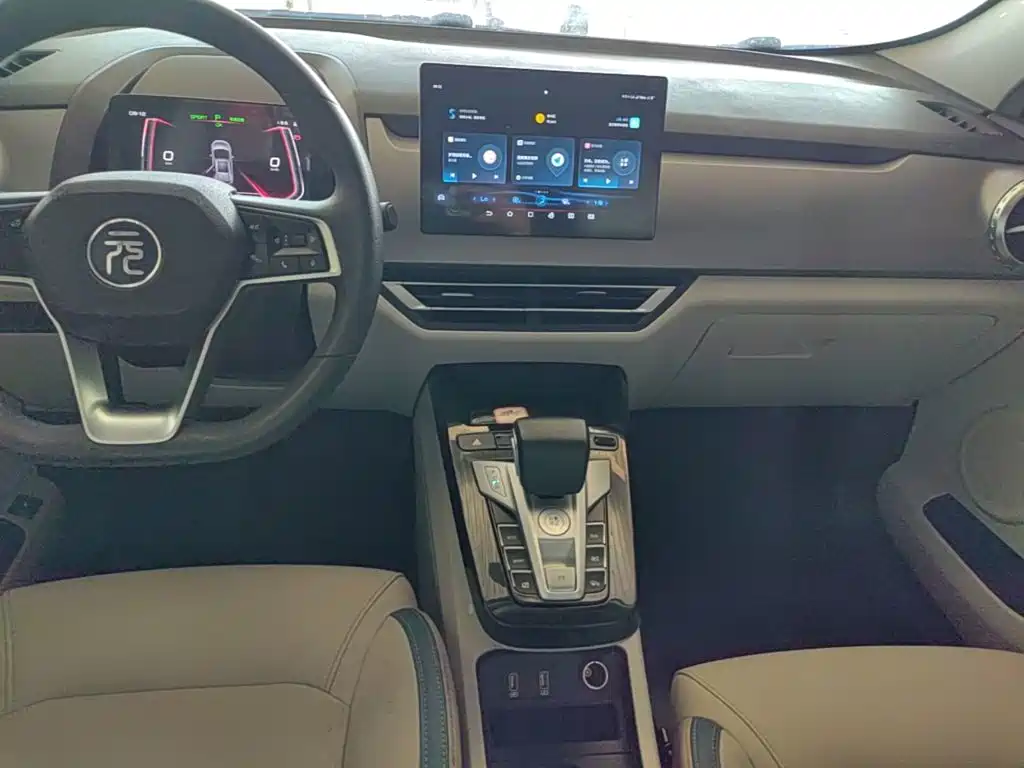 BYD Yuan Pro — миниатюра 13