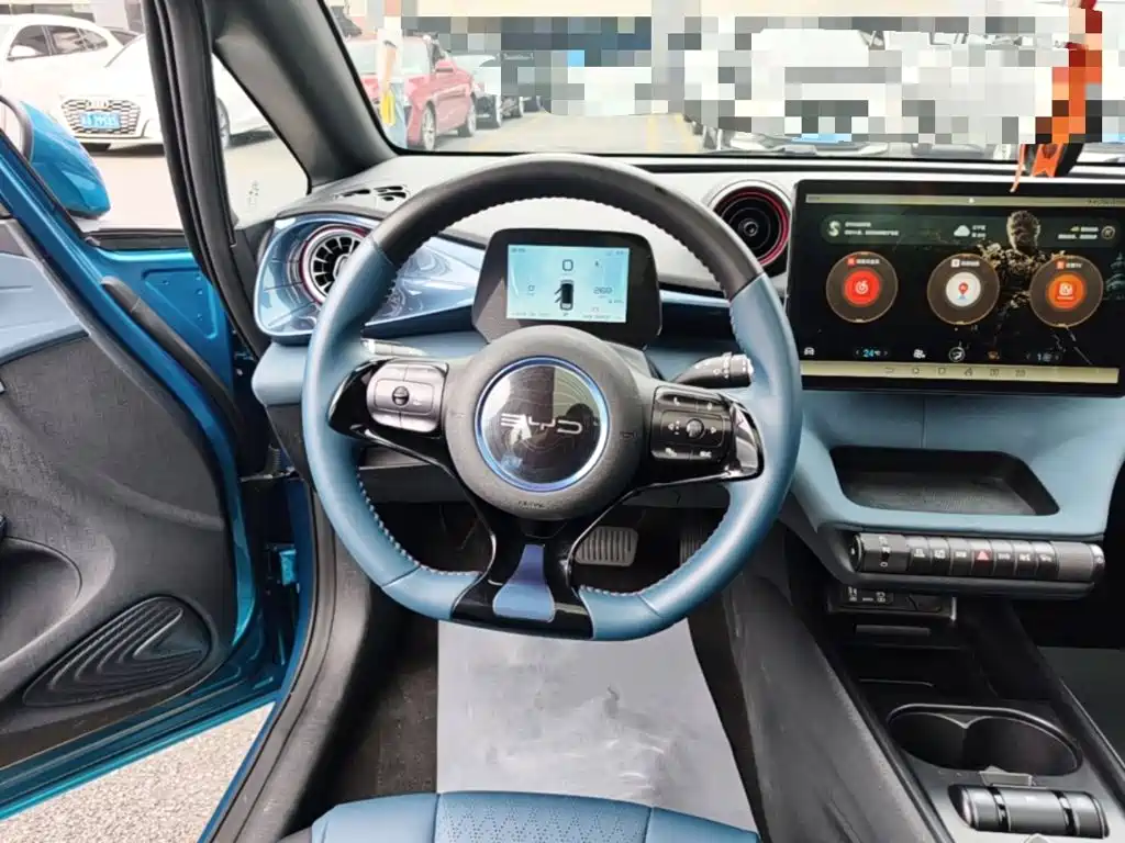 BYD Dolphin — миниатюра 11