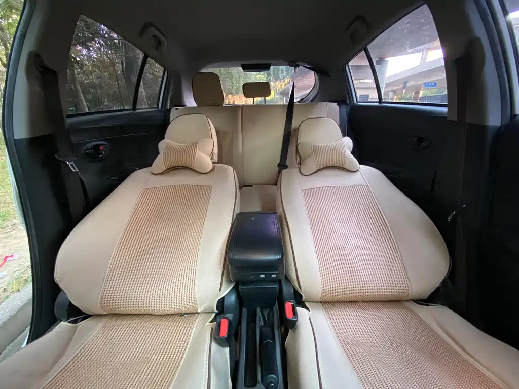 Toyota Vios FS — миниатюра 16