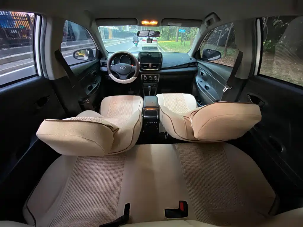 Toyota Vios FS — миниатюра 17