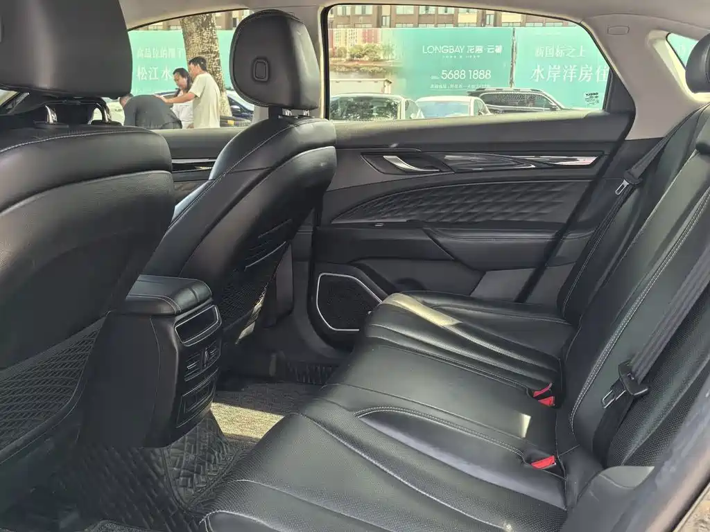 Geely Borui Hybrid — миниатюра 8