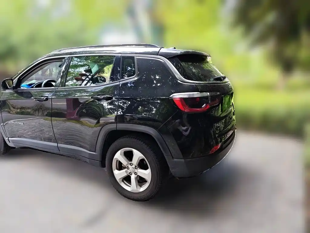 Jeep Compass — миниатюра 25