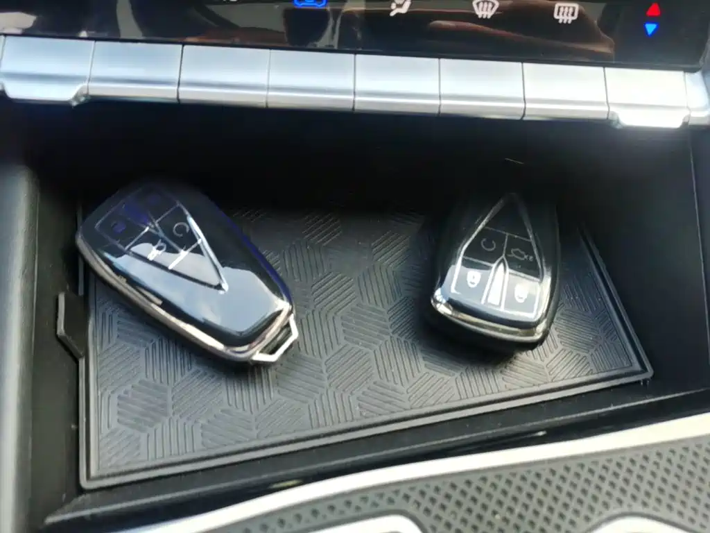 Changan Eado — миниатюра 9