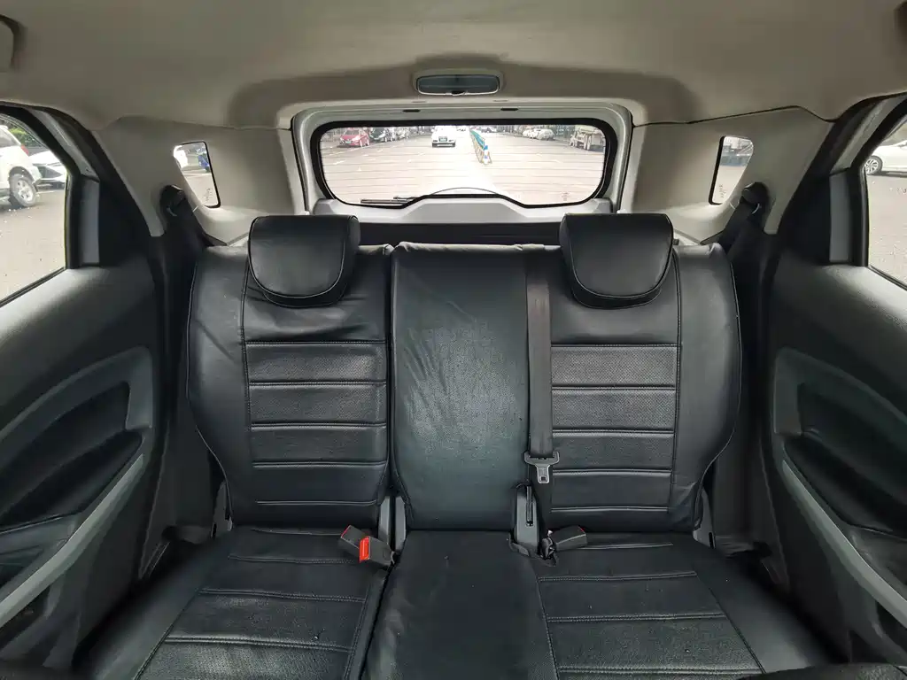Ford Ecosport — миниатюра 18