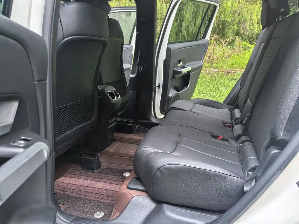 Mercedes-Benz GLB 2023 GLB 220