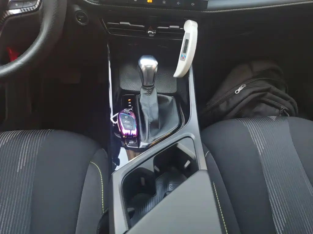 Roewe i5 — миниатюра 14