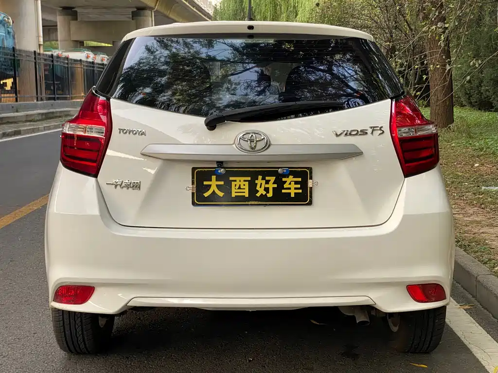 Toyota Vios FS — миниатюра 20