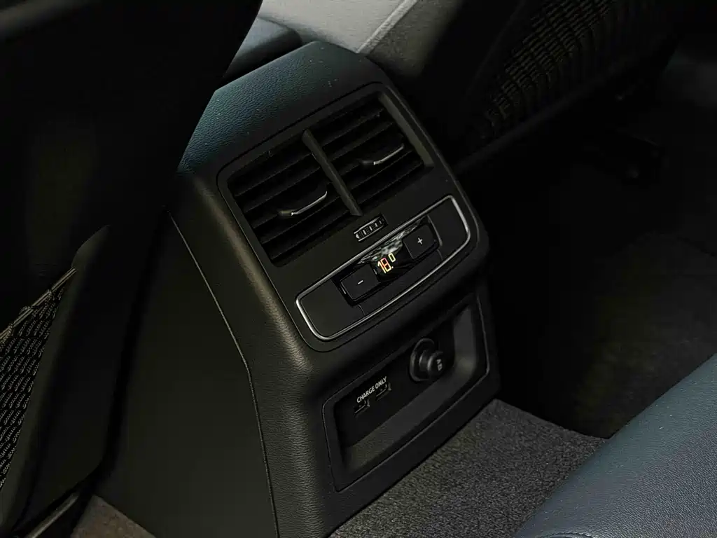 Audi A5 (Import) — миниатюра 27