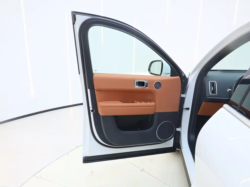 Li Auto Li L6 — миниатюра 23