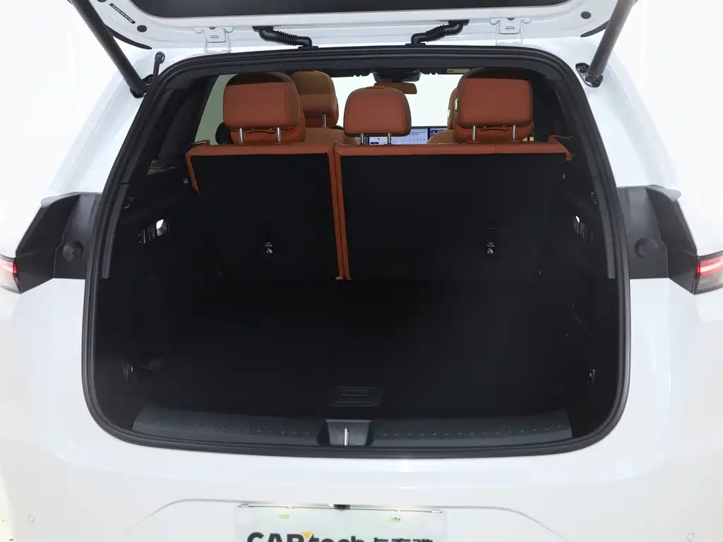 Li Auto Li L6 — миниатюра 12
