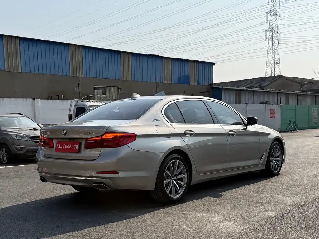 BMW 5 SERIES NEW ENERGY