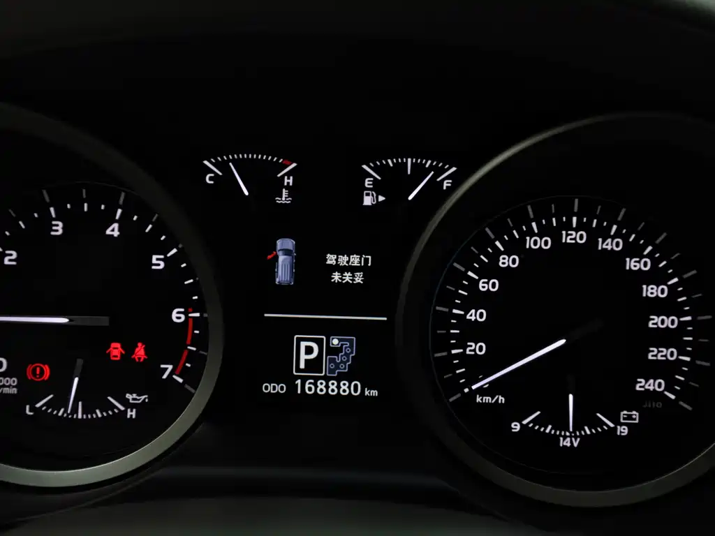 Toyota Land Cruiser — миниатюра 10