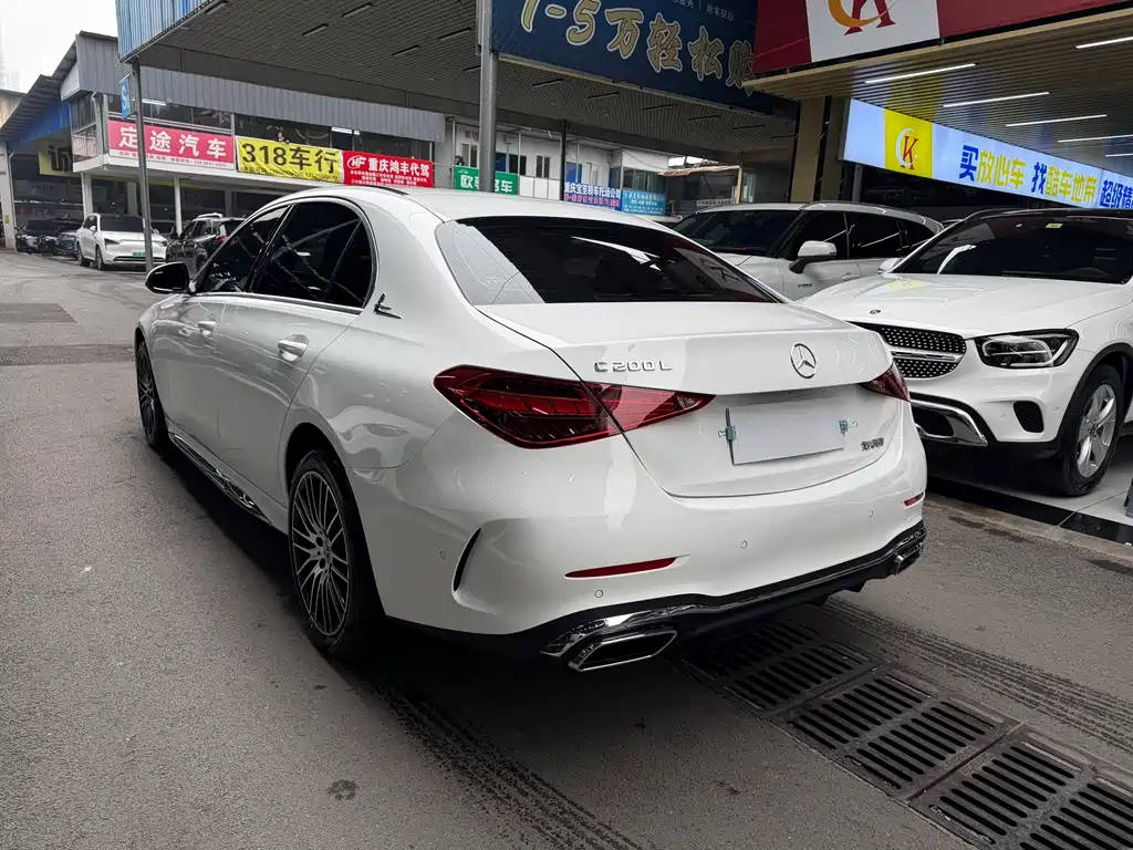 MERCEDES-BENZ C CLASS