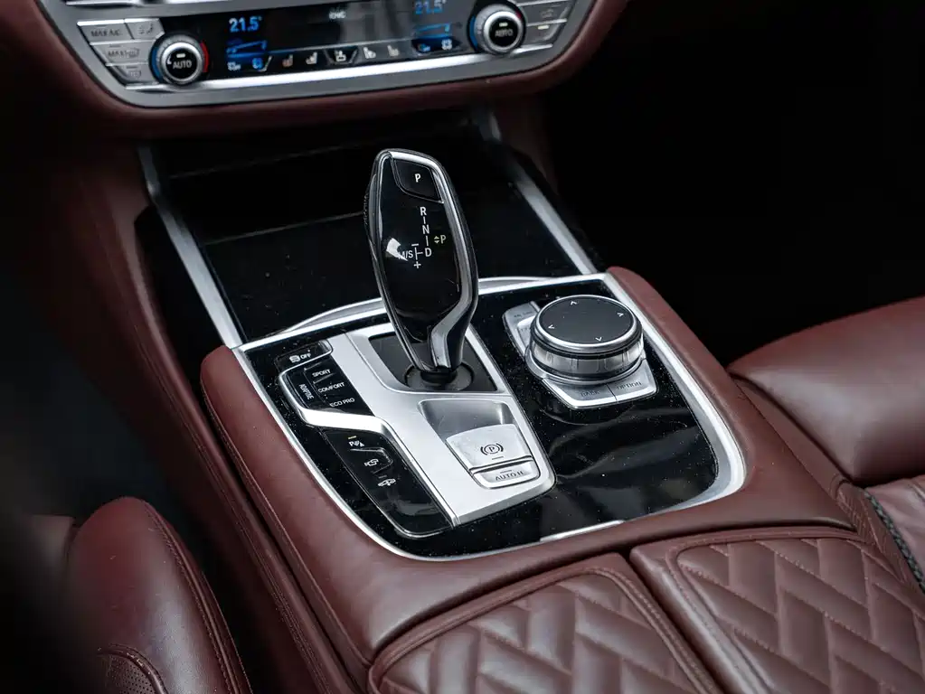 BMW 7 Series 7 2019 740Li xDrive Executive M Sport
