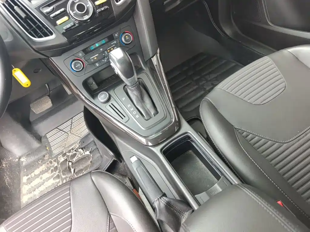 Ford Focus — миниатюра 14