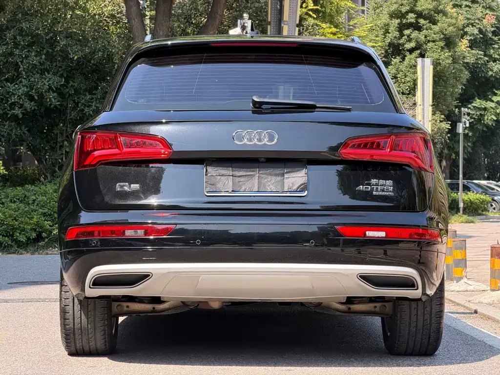 Audi Q5L — миниатюра 5