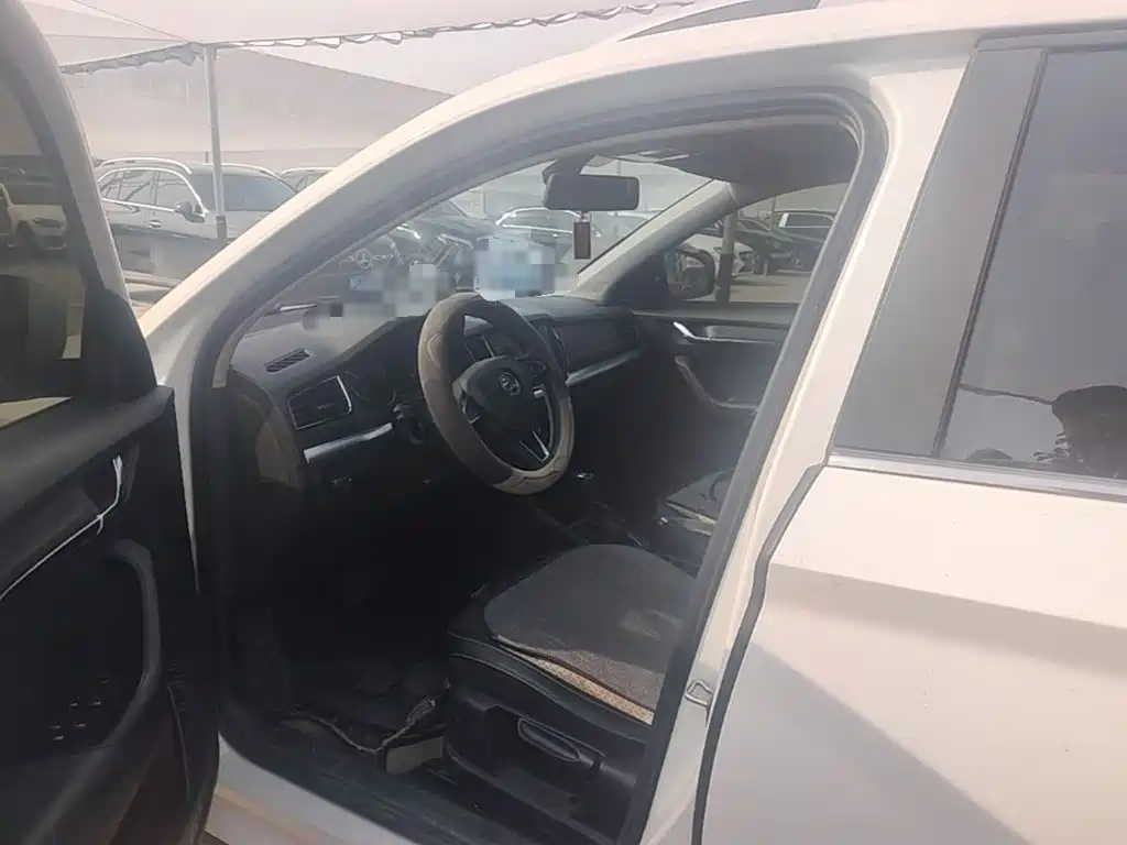 Skoda Kamiq — миниатюра 15