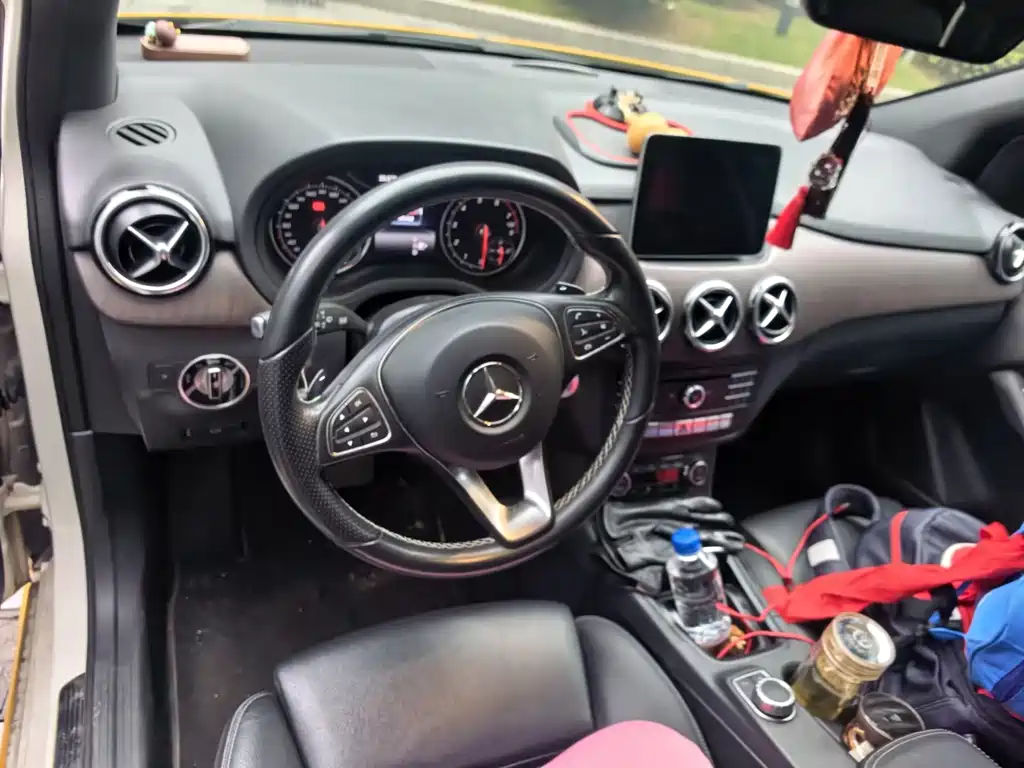 Mercedes-Benz B-Class — миниатюра 9