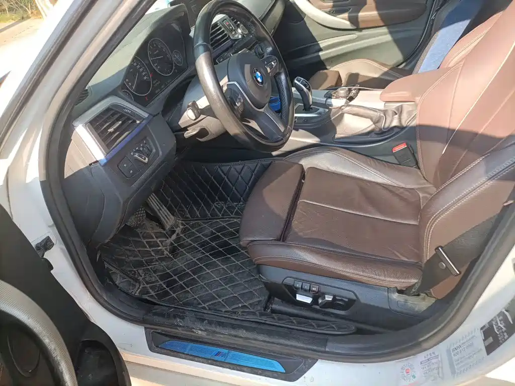 BMW 3 Series — миниатюра 11
