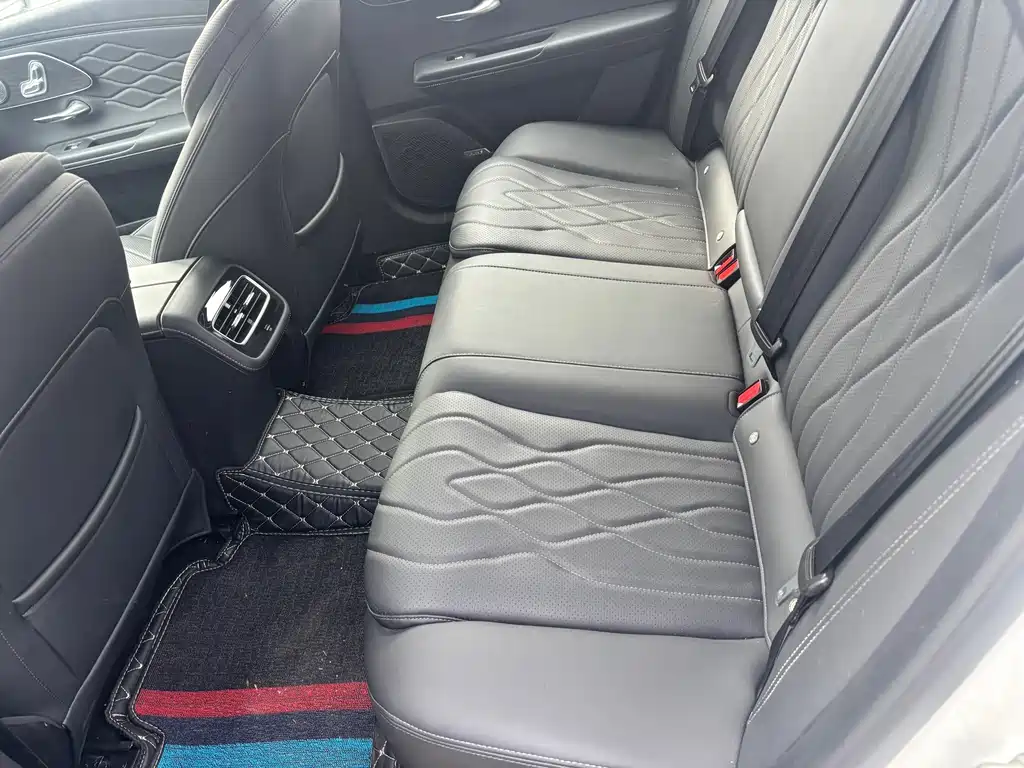 Chery Arrizo 8 PRO — миниатюра 6