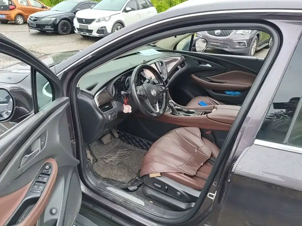 Buick Envision Plus — миниатюра 16