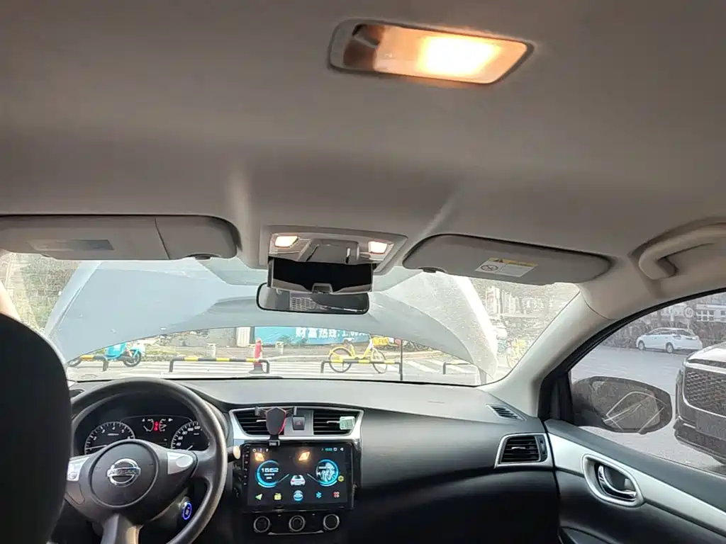 Nissan Sylphy — миниатюра 18