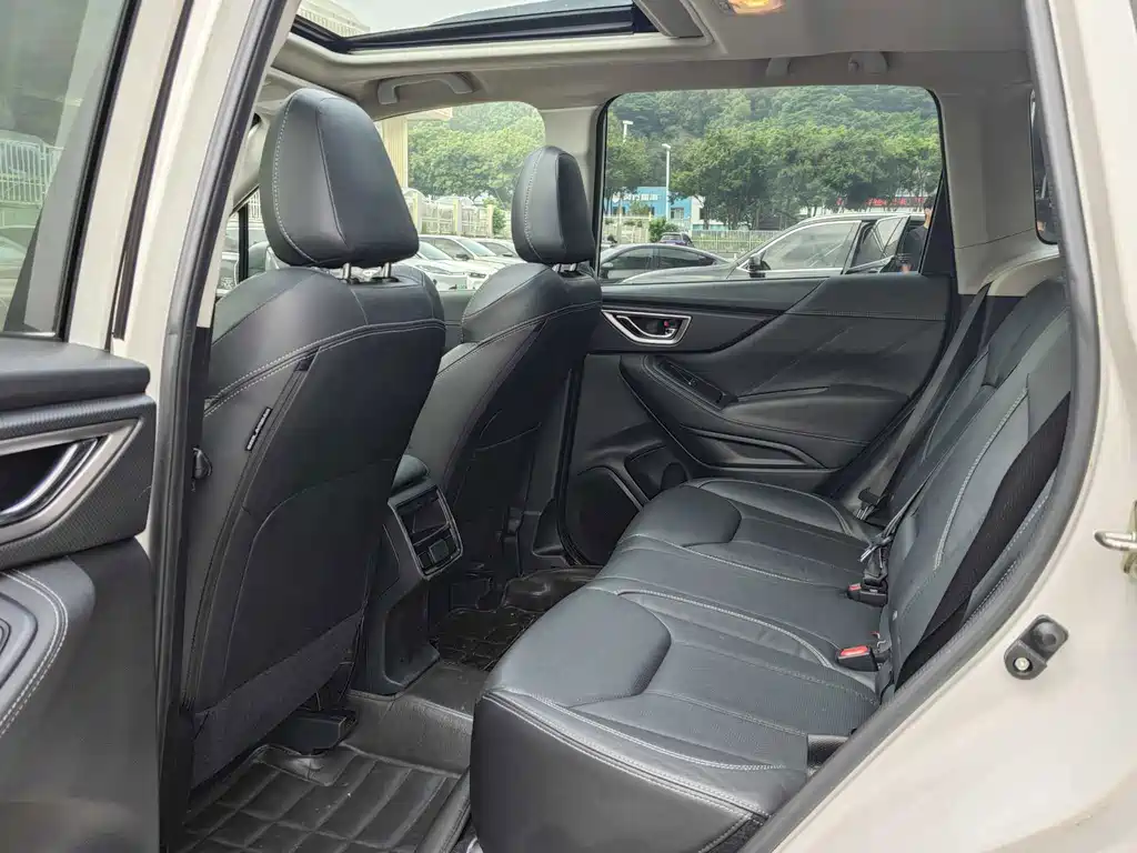 Subaru Forester — миниатюра 11