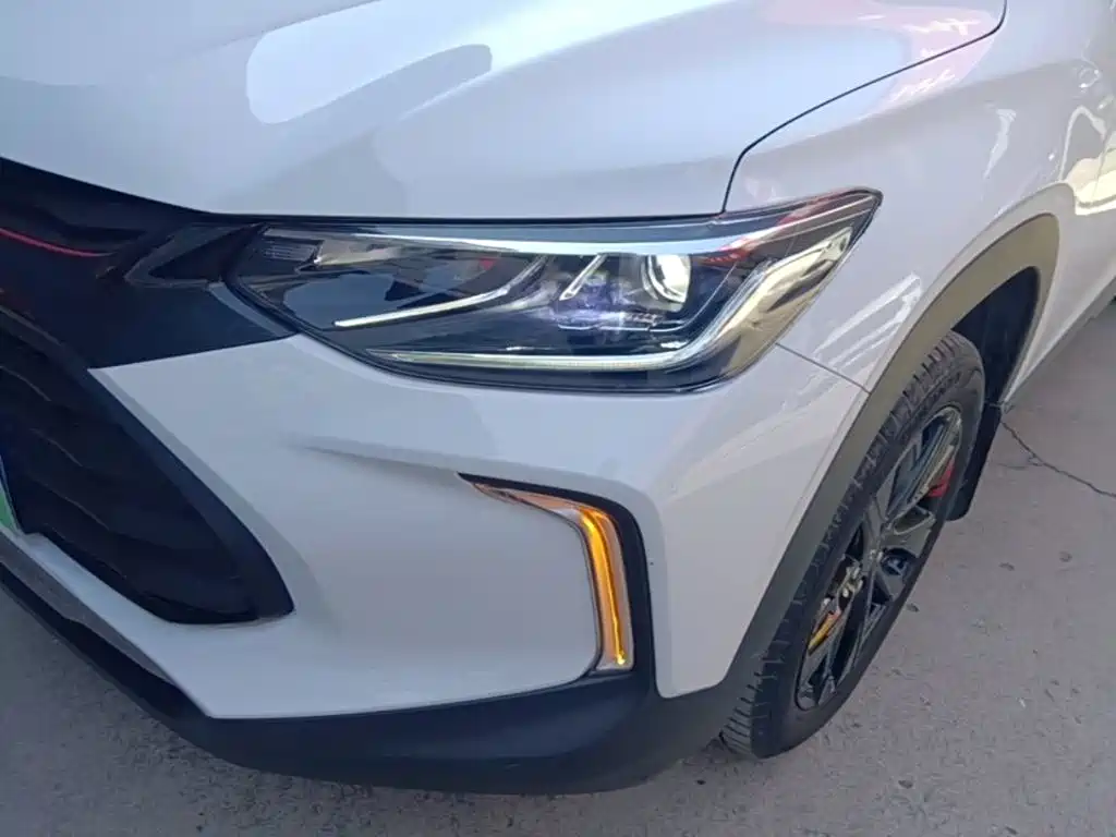 Chevrolet Trax — миниатюра 24