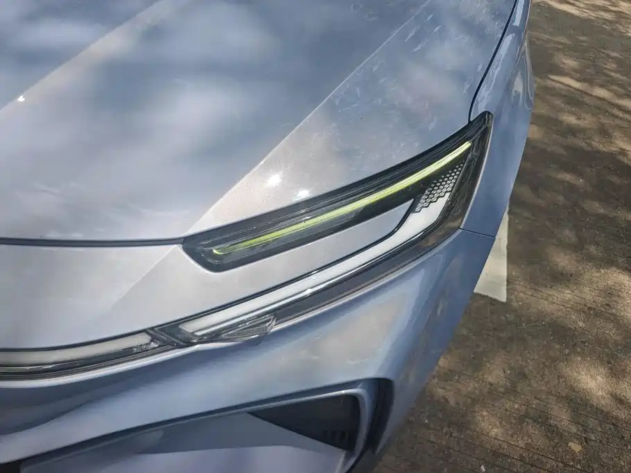 Roewe Feifan MARVEL R — миниатюра 5