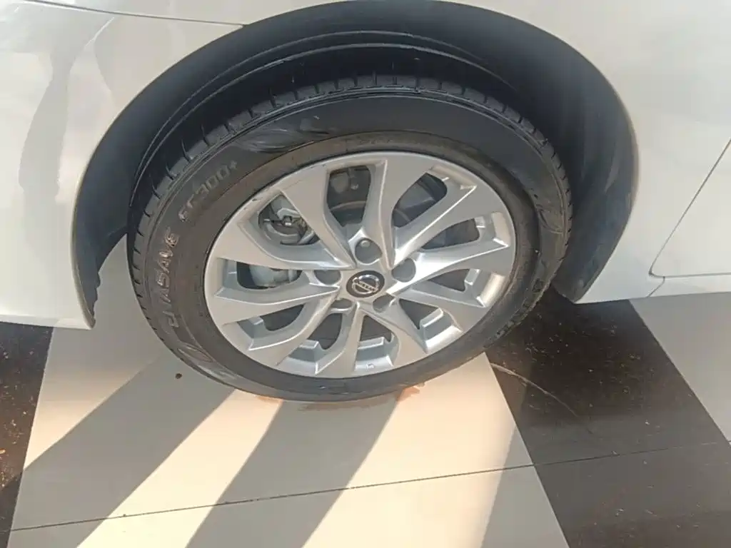 Nissan Sylphy — миниатюра 23