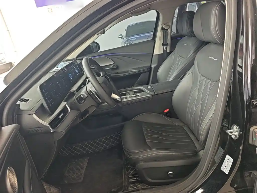 Chery Arrizo 8 — миниатюра 15